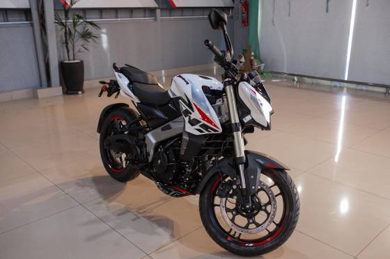 BAJAJ DOMINAR NS400Z 