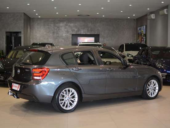 BMW-120i-2.0 16V SPORT ACTIVEFLEX 4P AUTOMÁTICO BMW-120i-2015