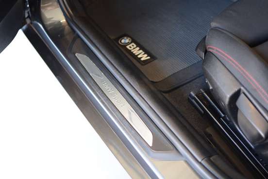BMW-120i-2015