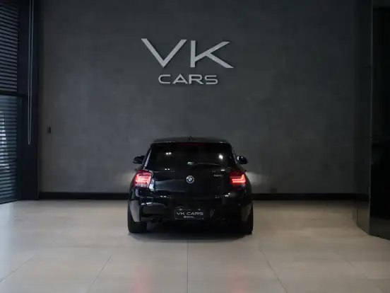 BMW-125i-2.0 M SPORT 16V GASOLINA 4P AUTOMÁTICO BMW-125i-2013