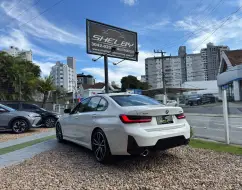 BMW 320i 2.0 16V TURBO FLEX M SPORT AUTOMÁTICO BMW 320i 2.0 16V TURBO FLEX M SPORT AUTOMÁTICO