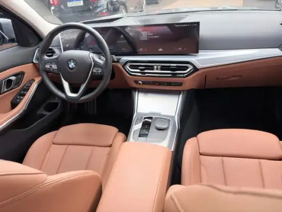 BMW-320i-2024