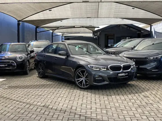 BMW 320i 2.0 16V TURBO GASOLINA M SPORT AUTOMÁTICO