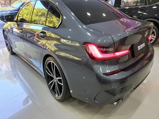 BMW-320i-2.0 16V TURBO GASOLINA M SPORT AUTOMÁTICO BMW-320i-2021