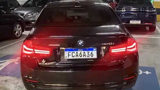 BMW-320i-2016