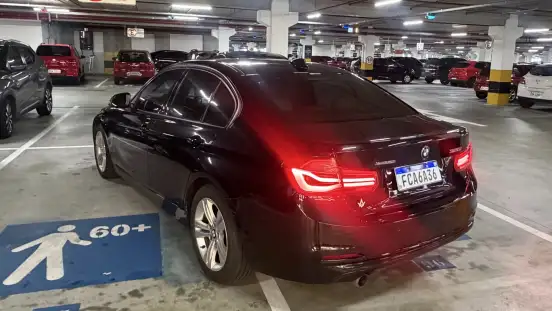 BMW-320i-2016