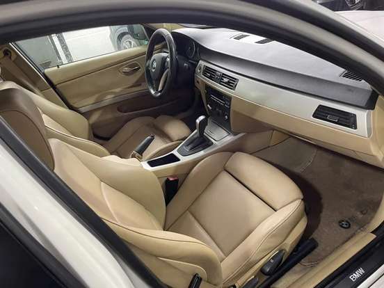 BMW-320i-2.0 16V GASOLINA 4P AUTOMÁTICO BMW-320i-2010