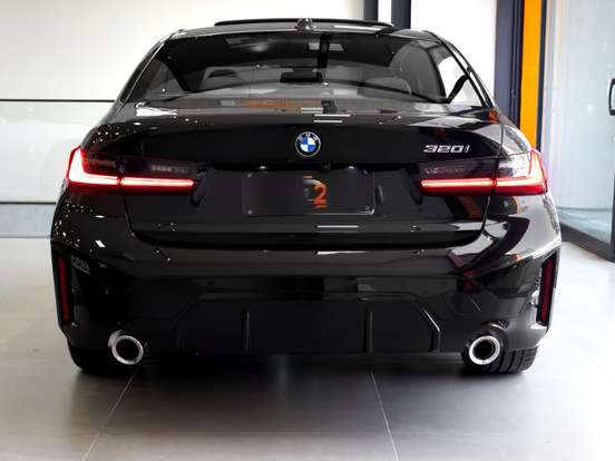 BMW-320i-2.0 16V TURBO FLEX GP AUTOMÁTICO BMW-320i-2024