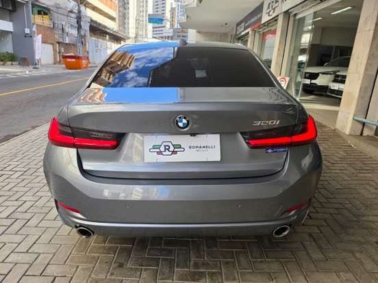 BMW-320i-2.0 16V TURBO FLEX GP AUTOMÁTICO BMW-320i-2023