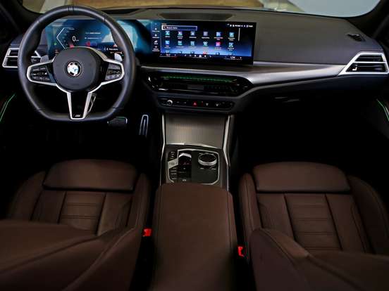BMW-320i-2025