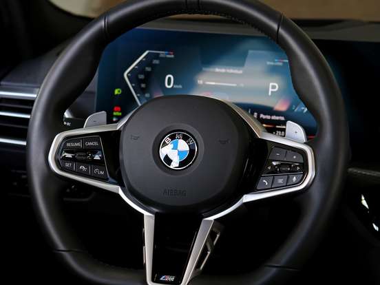 BMW-320i-2025