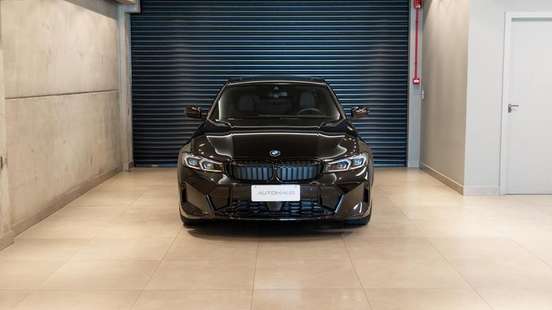 BMW-320i-2025