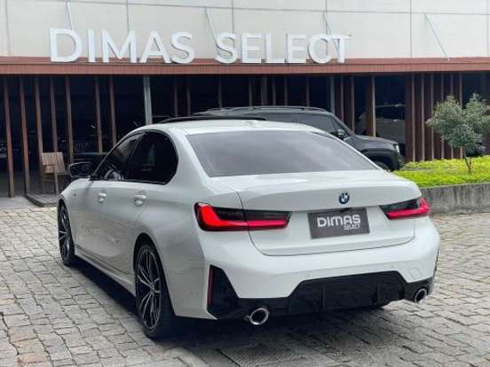 BMW-320i-2.0 16V TURBO FLEX M SPORT AUTOMÁTICO BMW-320i-2024