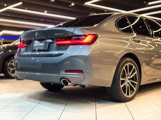 BMW-320i-2.0 16V TURBO FLEX SPORT GP AUTOMÁTICO BMW-320i-2023