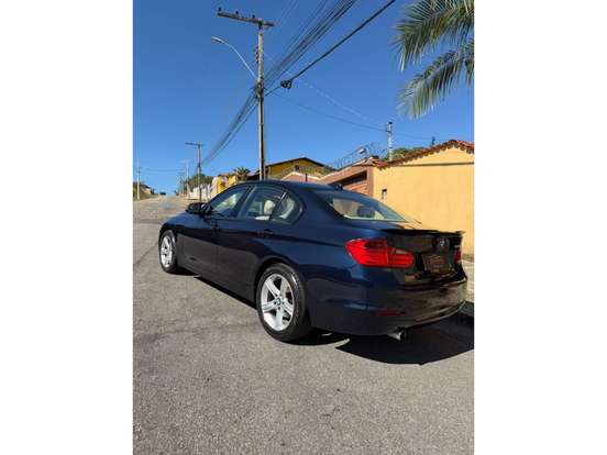 BMW-320i-2.0 16V TURBO GASOLINA 4P AUTOMÁTICO BMW-320i-2013