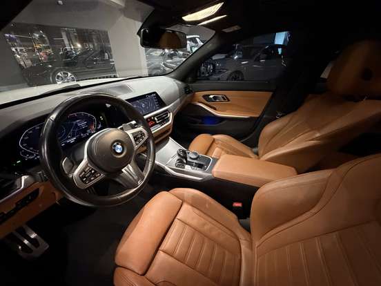 BMW-320i-2.0 16V TURBO GASOLINA M SPORT AUTOMÁTICO BMW-320i-2021