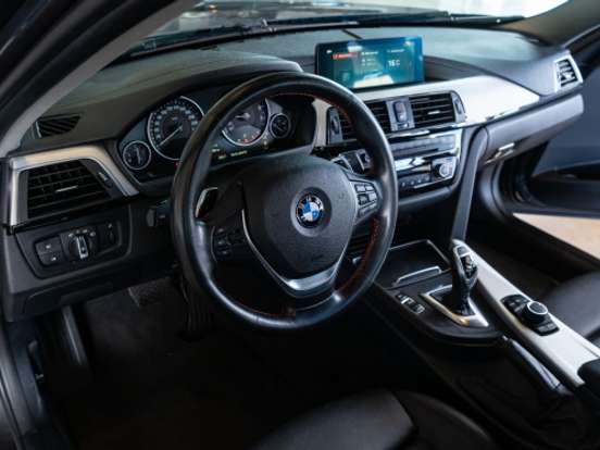 BMW-320i-2.0 SPORT 16V TURBO ACTIVE FLEX 4P AUTOMÁTICO BMW-320i-2018