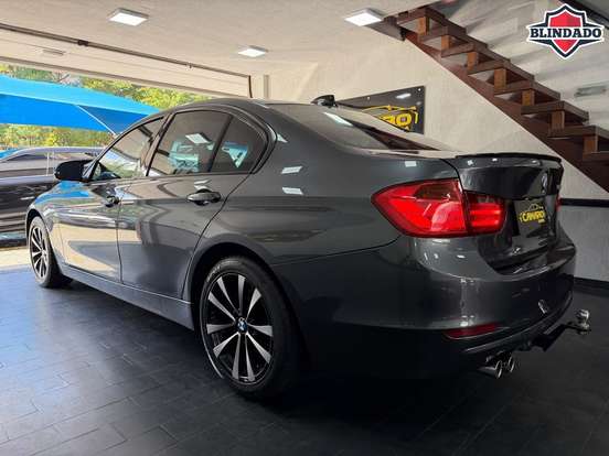 BMW-328i-2012