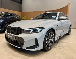 BMW 330e 2.0 16V TURBO HÍBRIDO M SPORT AUTOMÁTICO BMW 330e 2.0 16V TURBO HÍBRIDO M SPORT AUTOMÁTICO