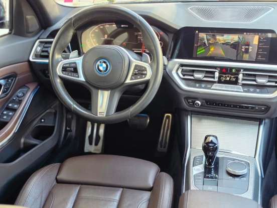 BMW-330e-2.0 16V TURBO HÍBRIDO M SPORT AUTOMÁTICO BMW-330e-2022