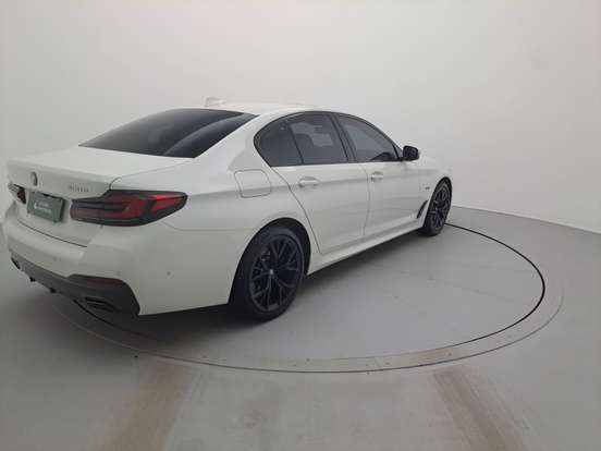 BMW-530e-2.0 16V TWINPOWER HÍBRIDO M SPORT AUTOMÁTICO BMW-530e-2022