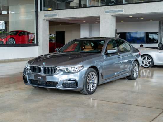 BMW-530e-2.0 16V TWINPOWER HÍBRIDO M SPORT AUTOMÁTICO BMW-530e-2019
