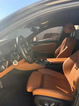 BMW-540i-2017