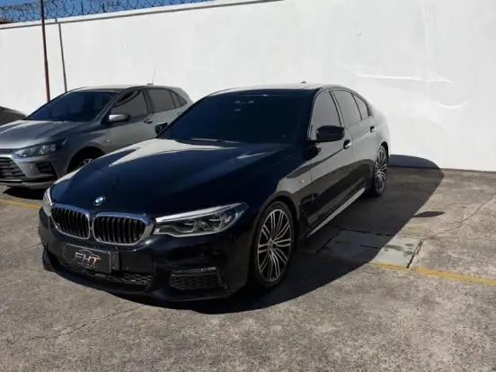 BMW-540i-3.0 24V TURBO GASOLINA M SPORT AUTOMÁTICO BMW-540i-2017