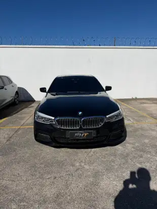 BMW-540i-2017