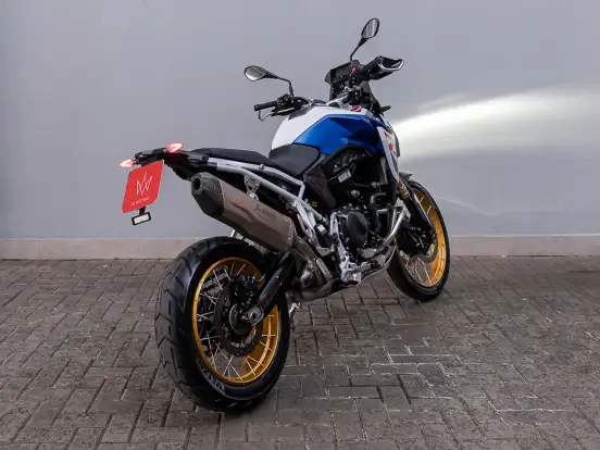 BMW-F 900 GS TROPHY PRO BMW-F 900 GS TROPHY PRO-2025