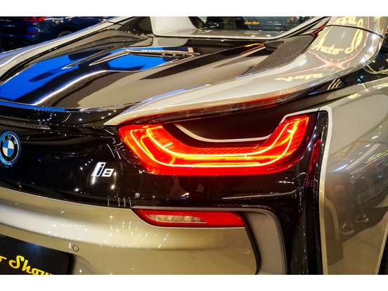 BMW-i8-1.5 12V HYBRID EDRIVE ROADSTER AUTOMÁTICO BMW-i8-2019