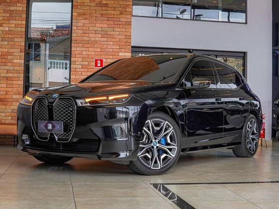 BMW iX ELÉTRICO XDRIVE40