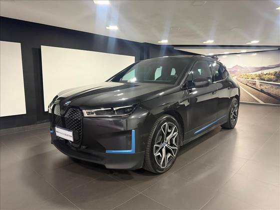 BMW iX ELÉTRICO XDRIVE40