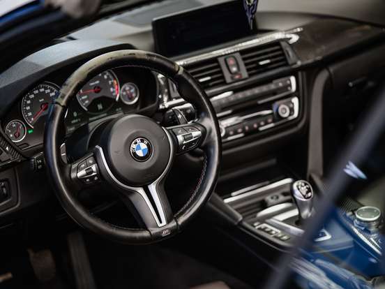 BMW-M4-2014