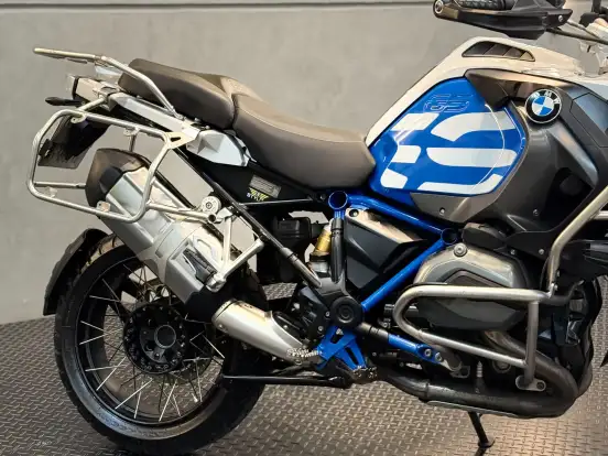 BMW-R 1200 GS ADVENTURE PREMIUM + RALLYE BMW-R 1200 GS ADVENTURE PREMIUM + RALLYE-2018