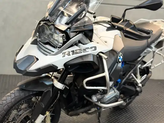 BMW-R 1200 GS ADVENTURE PREMIUM + RALLYE BMW-R 1200 GS ADVENTURE PREMIUM + RALLYE-2018