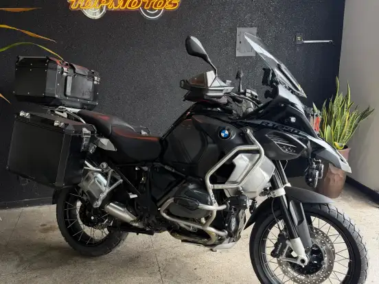 BMW-R 1250 GS ADVENTURE PREMIUM TRIPLE BLACK BMW-R 1250 GS ADVENTURE PREMIUM TRIPLE BLACK-2022