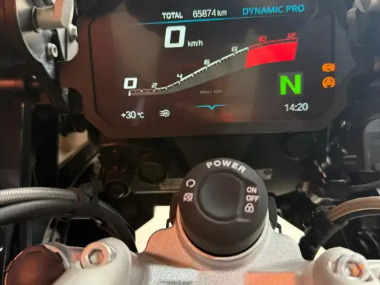 BMW-R 1250 GS ADVENTURE PREMIUM TRIPLE BLACK BMW-R 1250 GS ADVENTURE PREMIUM TRIPLE BLACK-2022