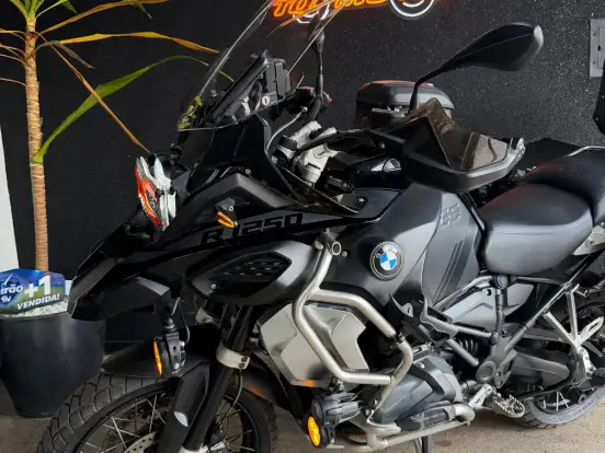 BMW-R 1250 GS ADVENTURE PREMIUM TRIPLE BLACK BMW-R 1250 GS ADVENTURE PREMIUM TRIPLE BLACK-2022