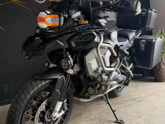 BMW-R 1250 GS ADVENTURE PREMIUM TRIPLE BLACK BMW-R 1250 GS ADVENTURE PREMIUM TRIPLE BLACK-2022