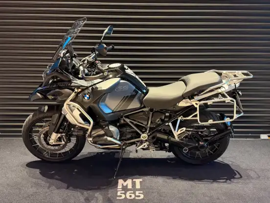 BMW-R 1250 GS ADVENTURE TRIPLE BLACK BMW-R 1250 GS ADVENTURE TRIPLE BLACK-2024