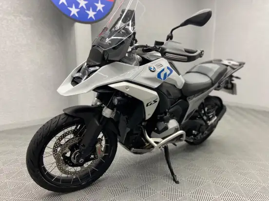 BMW-R 1300 GS PLUS BMW-R 1300 GS PLUS-2024
