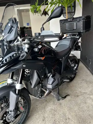 BMW-R 1300 GS TRIPLE BLACK-2024