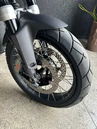 BMW-R 1300 GS TRIPLE BLACK-2024