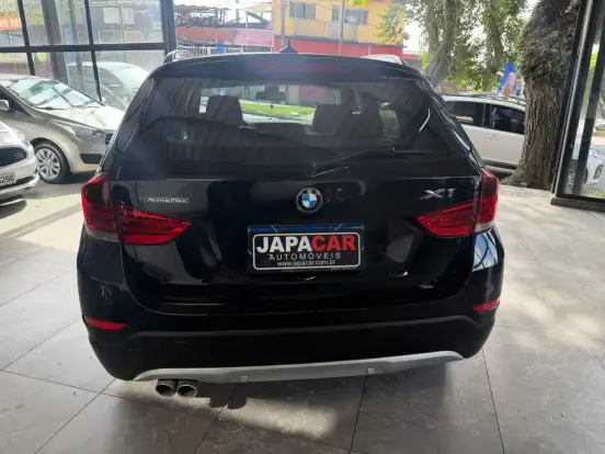 BMW-X1-2.0 16V TURBO ACTIVEFLEX SDRIVE20I 4P AUTOMÁTICO BMW-X1-2015