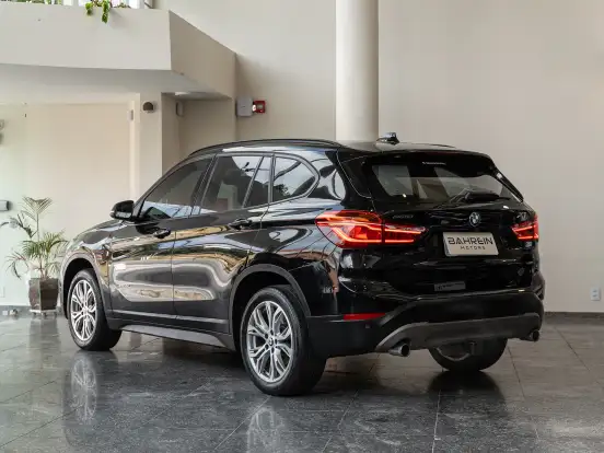 BMW-X1-2018