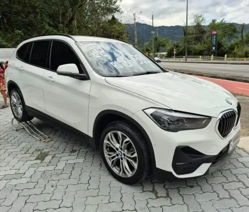 BMW-X1-2.0 16V TURBO ACTIVEFLEX SDRIVE20I GP 4P AUTOMÁTICO BMW-X1-2021