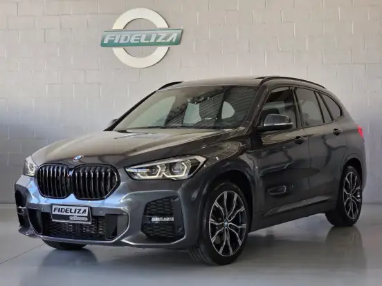 BMW-X1-2022