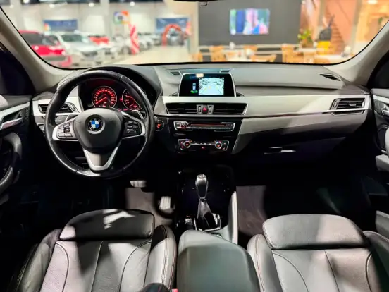 BMW-X1-2017