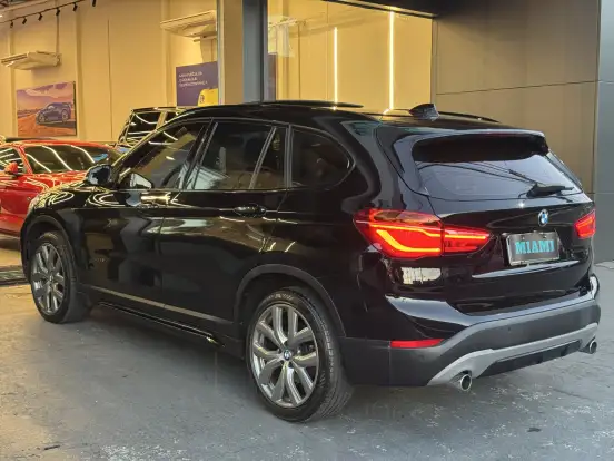 BMW-X1-2.0 16V TURBO ACTIVEFLEX XDRIVE25I SPORT 4P AUTOMÁTICO BMW-X1-2016